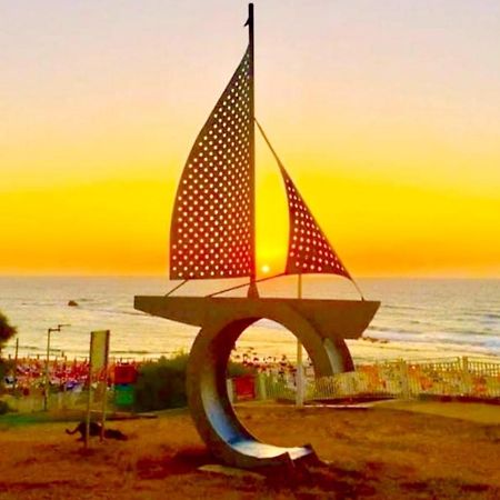 Beachfront Studio Apartment Bat Yam 412 Екстериор снимка